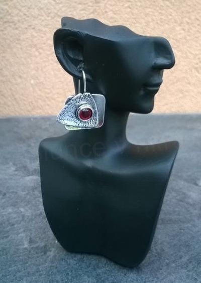 Kované vykladáné náušnice s kamínkem ozdobné (BB725)