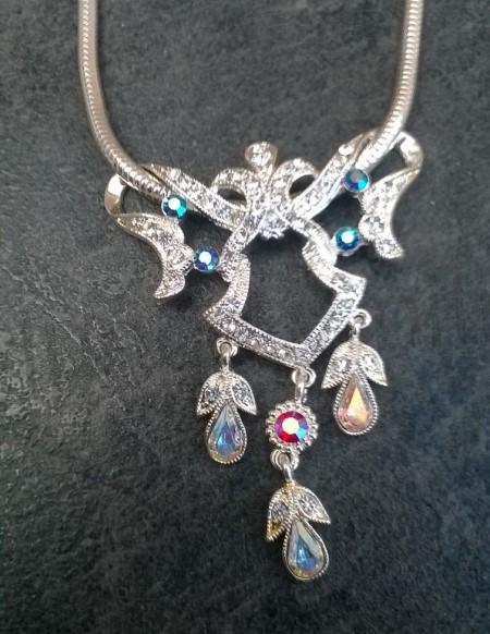 Souprava šperků s náušnicemi a kamínky (BS124)