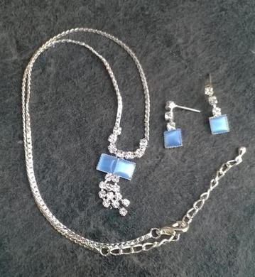 Minerální souprava šperků kočičí oko růžová (X1681)