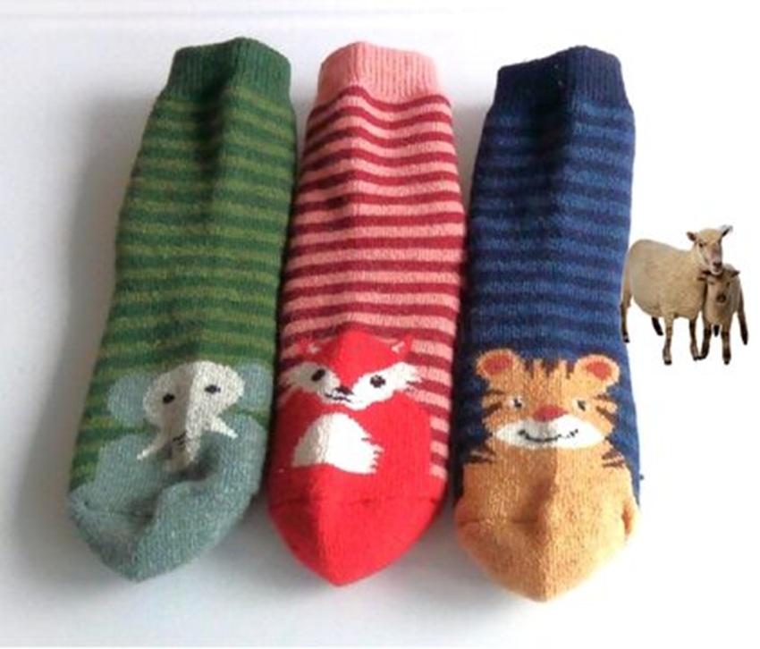 Dětské ovčí ponožky Merino zvířátka – 6 párů, vel. 28–29 (W206)