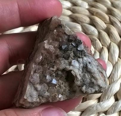 Ametyst drúza 70,5 g (Česká Republika) (X1907)