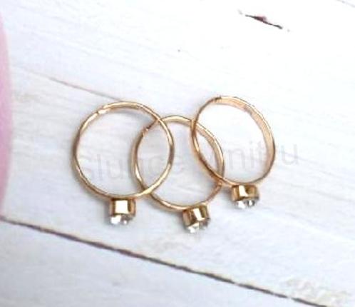 Nastavitelný jemný prsten s kamínkem (BP536)