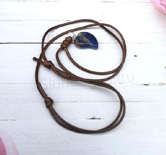 Náhrdelník lapis lazuli lístek na nastavitelné šňůrce (X2036)