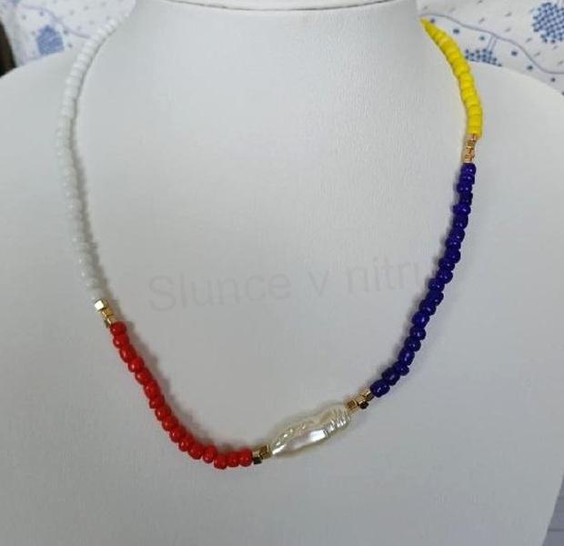 Pestrý perlový choker náhrdelník, řetízek (BD949)