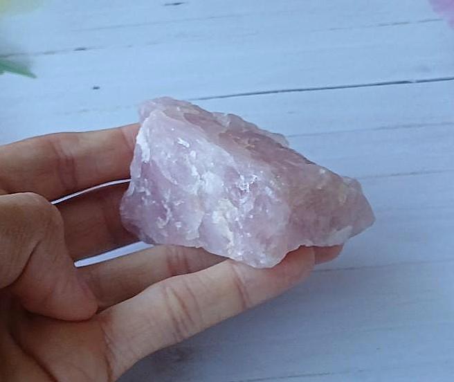 Růženin surový 126 g (Madagaskar) (X2167)