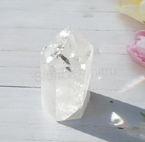 Křišťál špice s duhami 144 g – Brazílie (X2200)