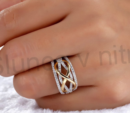 Postříbřený prsten Nekonečno se zirkony (BP189)