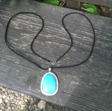 Minerální náhrdelník s tyrkenitem (X199)