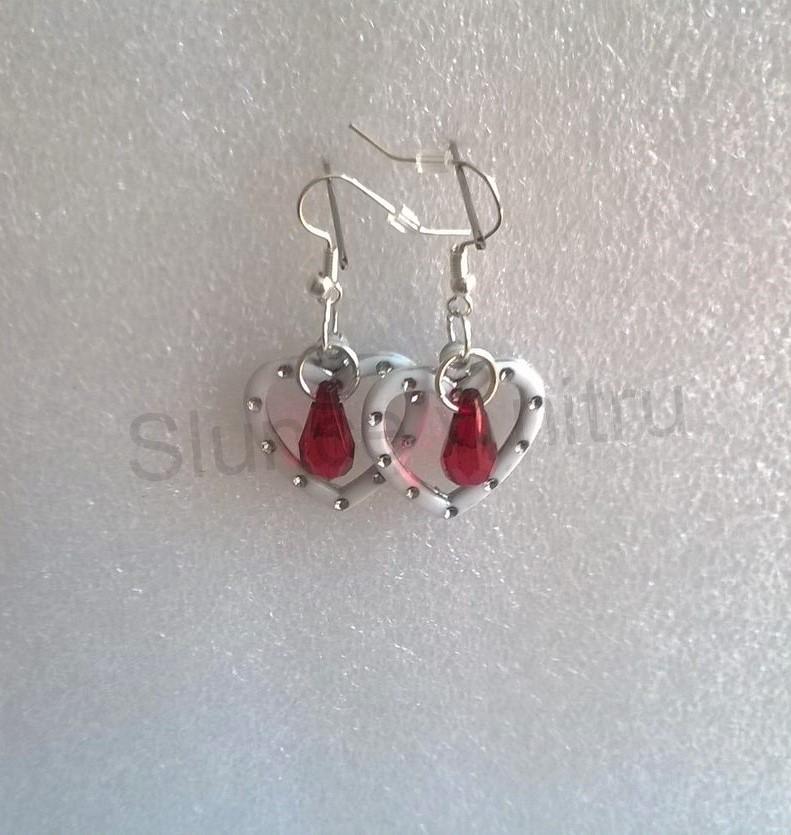 Visací náušnice srdce s krystalem (BB281)