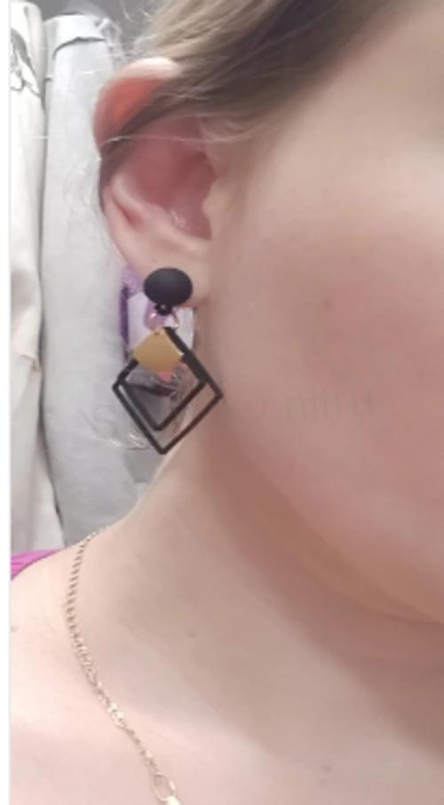 Geometrické puzetové náušnice – moderní design (BB291)