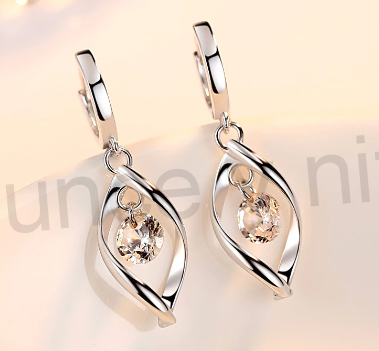 Postříbřená souprava se zirkonem (BE144)