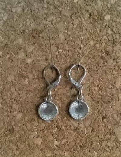 Jemné náušnice Jin a Jang z chirurgické oceli (BB356)