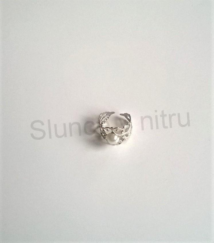 Nastavitelný ozdobný postříbřený prsten s Perlou (BP169)