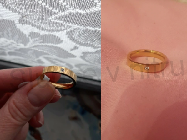 Prsten z chirurgické oceli hladký se zirkonem 5 mm (BP71)