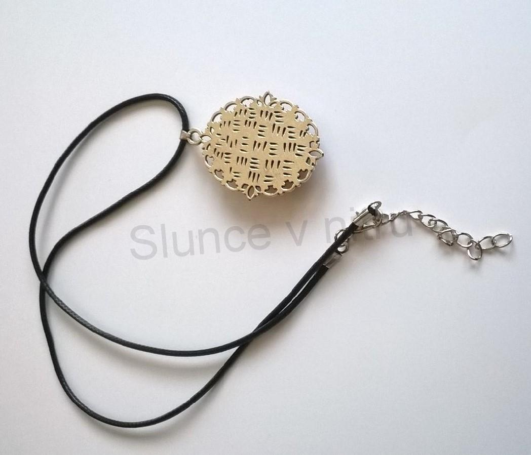 Náhrdelník s přívěškem Květin (BD290)