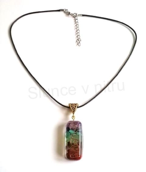 Náhrdelník s orgonitovým přívěškem - Čakrový (X483)