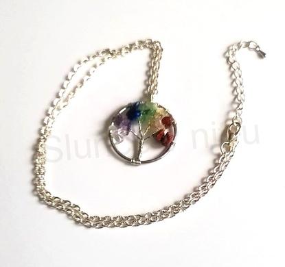 Postříbřený náhrdelník Strom života - Čakrový (X485)