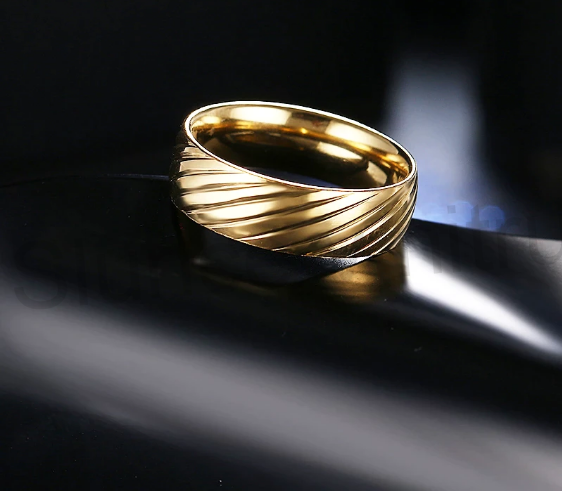 Prsten z chirurgické oceli s rýhováním 6 mm (BP301)