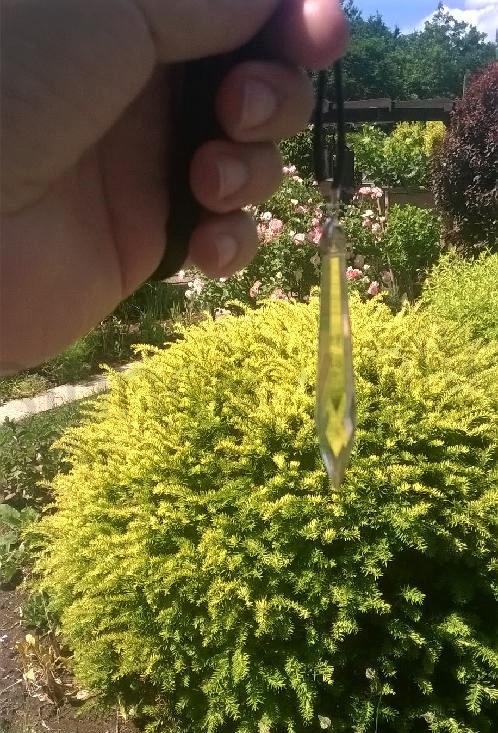 Krystal Feng Shui – kyvadlo / virgule z broušeného skla (BD339)