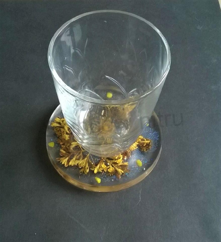 Orgonitový podtácek z přírodných květin (PP44)