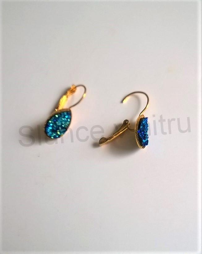 Zlaté orgonitové náušnice zdobené z chirurgické oceli kapky (BB495)