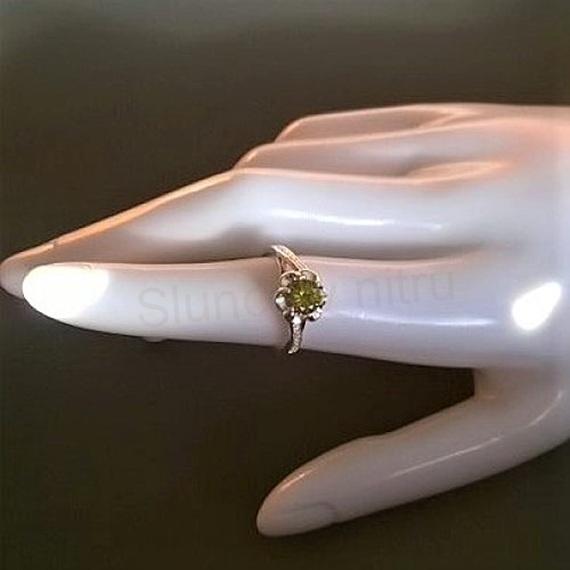  Platinový prsten se zirkony velikost 52 (BP349)