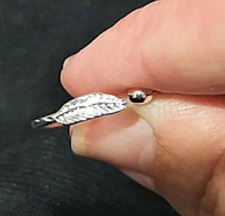 Otevřený prsten peří (BP365)