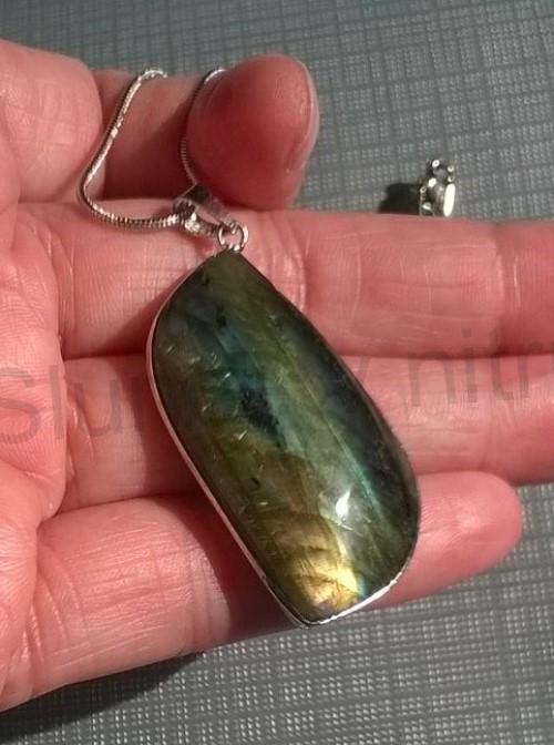 Minerální náhrdelník s labradoritem (X927)