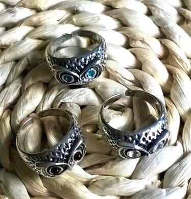 Nastavitelný prsten Sova více barev (BP373)