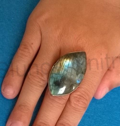 Nastavitelný minerální prsten labradorit (X999)