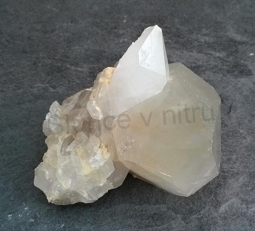 Křišťálová srostlice 311 g (Brazílie) (X1088)