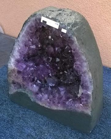 Ametyst geoda s kalcitem 16,6 Kg (Brazílie) (X1114)