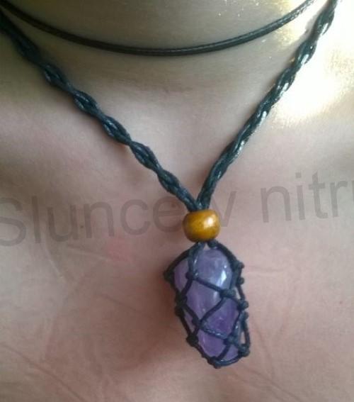 Náhrdelník ametrín tromlovaný na pletené šňůrce (Brazílie) (X1174)