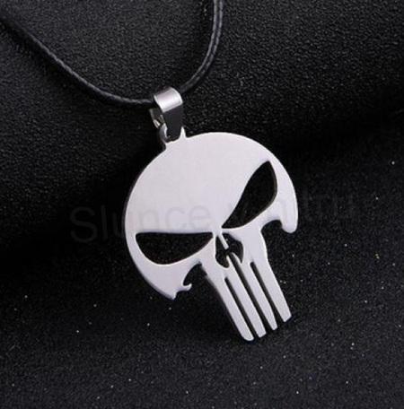 Kožený náhrdelník s nerezovým přívěškem Punisher (BD584)