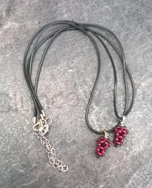 Minerální náhrdelník granát – Hrozen / Víno, pozlacený (X1238)