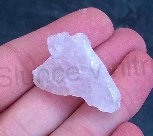 Růženín surový 12,9 g (Česká Republika) (X1268)