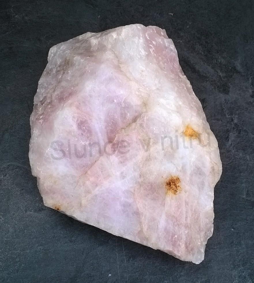 Velký Růženín surový 4582 g (Česká Republika) (X1318)