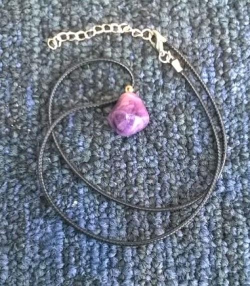 Náhrdelník přívěšek s ametystem (X1372)