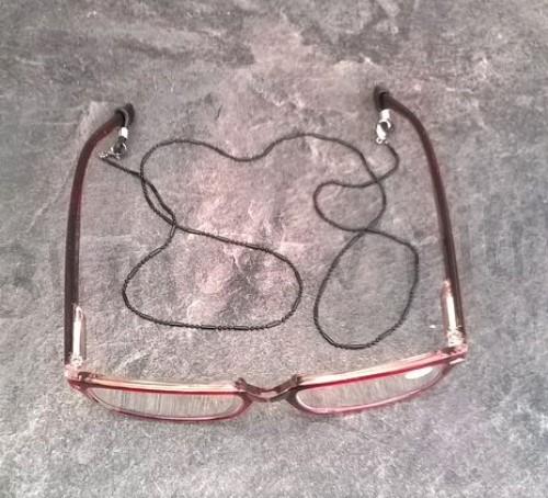 Řetízek na brýle černý (N142)