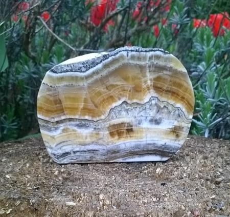 Aragonit řez 282 g (Slovenská Republika) (X1615)