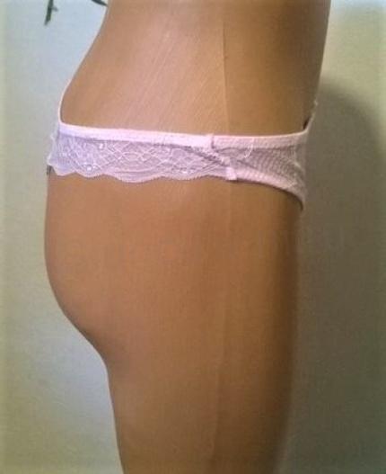 Dámské sexy krajkové kalhotky | tanga velikost L (K302)