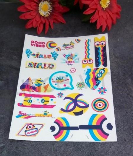 Dekorace, nálepka, samolepka Mimoni číslo 5 (E883)