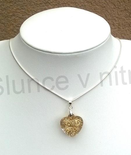 Náhrdelník s přívěškem srdce, srdíčko (BD830)