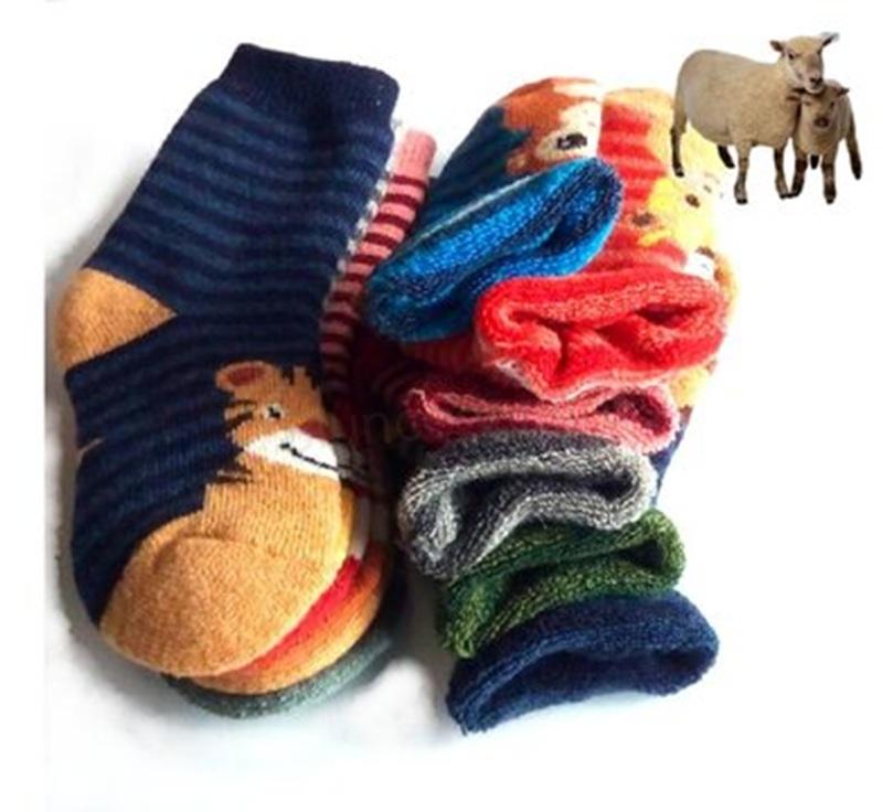 Dětské ovčí ponožky Merino zvířátka – 6 párů, vel. 28–29 (W206)