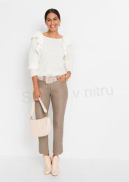 Dámský svetr s volány, volánky velikost L (K442)