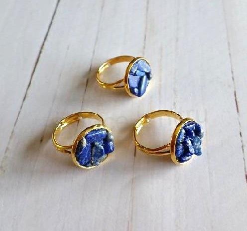 Minerální nastavitený prsten pravý lapis lazuli (X2045)