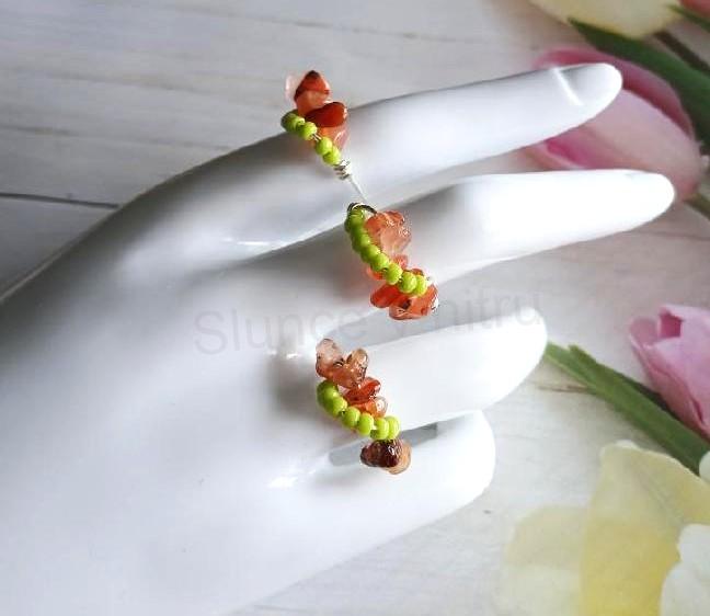 Minerální prsten achát s korálky (X2056)