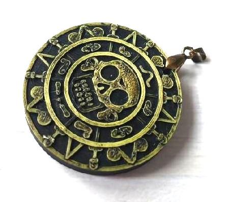 Přívěsek mince, Aztécký medailon 5,5 X 4,5 - Jack sparrow (AA356)