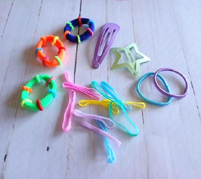 Dívčí sada gumiček a sponek do vlasů 17 kusů (H684)