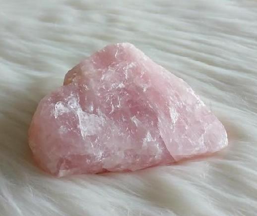 Růženin surový 220 g (Madagaskar) (X2155)